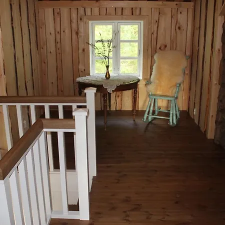Molandstveit Feriehus *